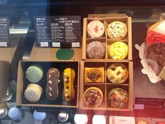 -星巴克(青浦宝龙店)