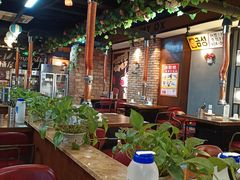大堂-·缸桶屋·韩式牛肋条自助烤肉(西湖D11店)