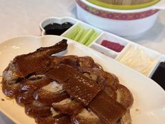 招牌香酥烤鸭-大鸭梨烤鸭(金色漫香店)