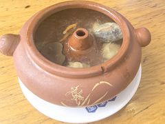 -桥香园过桥米线(国贸店)