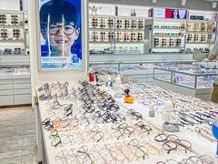 -潘多拉眼镜·蔡司依视路明月(潘家园店)