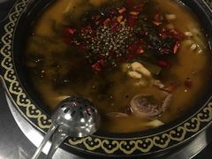 -符缸酸菜鸡(华阳店)