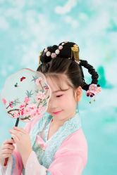 -唐小主古装儿童摄影馆·儿童汉服妆造·摄影跟拍