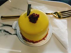 -UNI UNI(环亚凯瑟琳店)