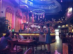皇冠自酿啤酒坊-皇冠自酿啤酒坊(中国红街5号楼店)