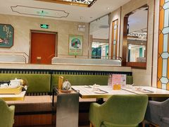 大堂-稻香酒家·34年老字号·港式粤菜(侨光店)