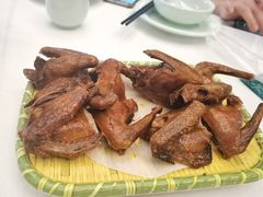 五谷芳红烧乳鸽-五谷芳乳鸽王(海景店)
