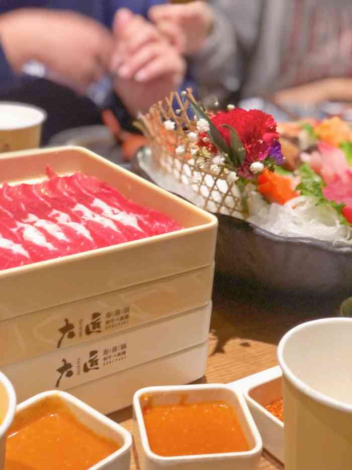 大匠寿喜锅和牛放题(恒隆广场店)-"来尝尝这个济南寿喜烧第一,我们