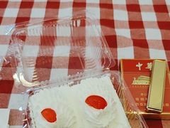 -红宝石·鲜奶小方·海派西点房(肇嘉浜店)