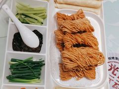 -香山湖家家宴(中山陵店)