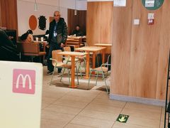 -麦当劳(玉桥中路店)