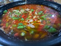 鲜锅兔-邱金小炒·30 年盐帮江湖菜(自贡店)