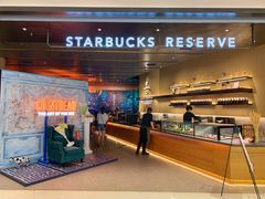 -星巴克臻选(上海合生汇1F店)