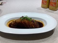 -品悦酒店(三林古镇店)