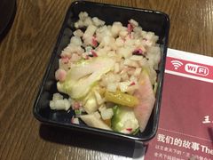 -老鼎万春卤菜(鹭湖宫8区店)