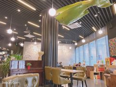 大堂-汽车博物馆主题餐厅