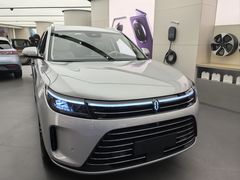 -华为授权体验店(中山公园来福士)