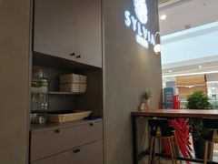 -POKEE VIA&Brunch·维娅(重庆来福士店)