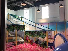 -蒙特利亲子乐园