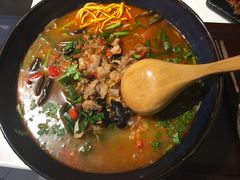 -蒙小妹骨汤饭.米线(新光路店)