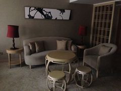 豪华房的小厅-广州花园酒店