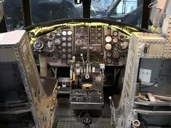 -中途岛号航空母舰博物馆