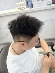 点击看大图 -尤司男士国潮理发馆