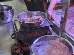 -周良天山牛杂城(天山路总店)
