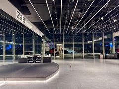 -Z&B Fitness Studio·Gym(前滩L+PLAZA店)