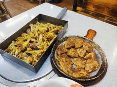 料理烤特色火烧-老东镇啤酒屋海鲜加工·蒸汽海鲜·海鲜烧烤(台东店)