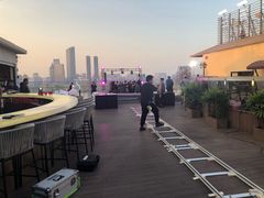-杜尚rooftop露台酒吧