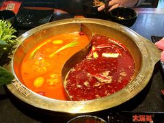 -周周有辣火锅馆(玖耀里店)