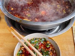 -肖肖酸萝卜鱼火锅(总店)