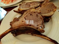 -东方滨江大酒店·滨江厅