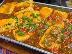 -香巴拉云南餐厅(华莱坞店)