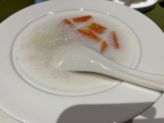 -燕庭·纯燕窝·甜品下午茶(南京西路店)
