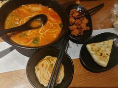 -罗罐中米粉(人信汇店)