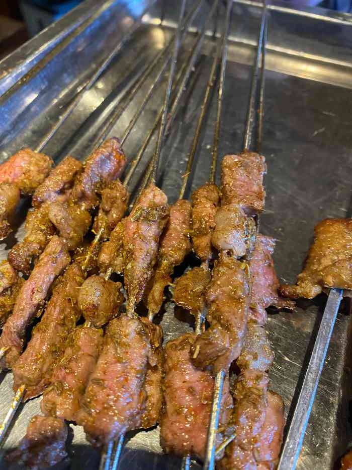 福苗小骆驼烧烤(望京店)-"有特色,自制凉菜和饮料非常棒,烤串的口味.