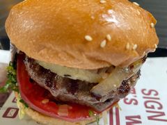 -The Habit Burger Grill 哈比特汉堡(爱琴海店)