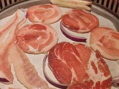 -佰烧海鲜烤肉火锅自助(台东步行街店)