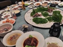 -凤凰园烤鸭店·唐山菜·传承花椒肉(老唐丰路店)