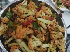 干锅菜花-烁佳海鲜大馅饺子