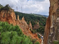-彩色沙林风景区
