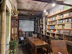 -斯多格书乡(北京大学畅春园店)