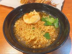 -京狮炙燥·精酿烧烤(首经贸店)