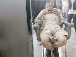 -藤野造型烫发染发