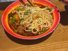 -楚东君•襄阳牛肉面牛杂煲(陆家嘴正大店)