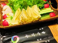 -卞二小串·鹤岗烧烤·坑烤(永定路店)