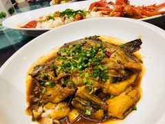 -绍兴上虞雷迪森云锦大酒店