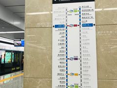 -铁西广场(地铁站)